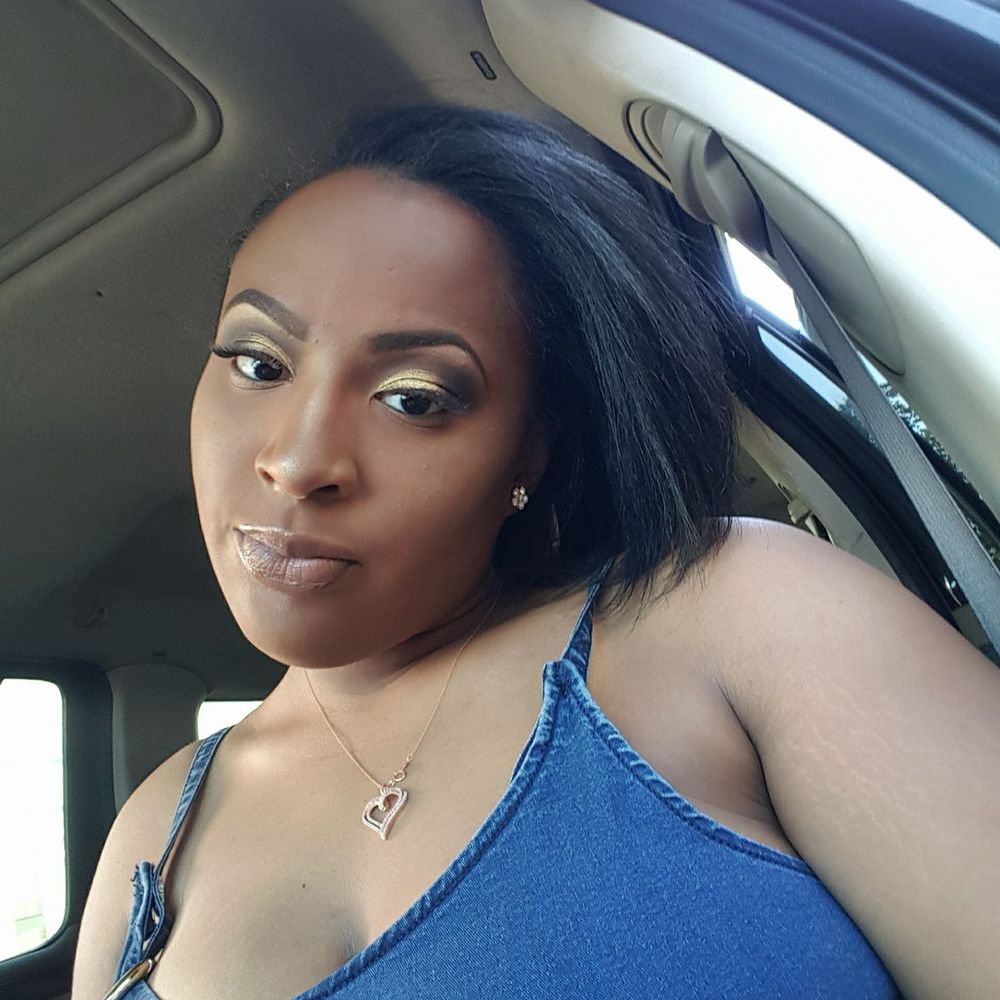 Meet your Posher, Sieani